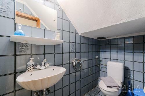 Jasmine 3-bdrm Maisonette, Sea & Pine Tree Views