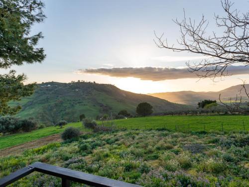 Charming Holiday Home In Caltagirone With Garden