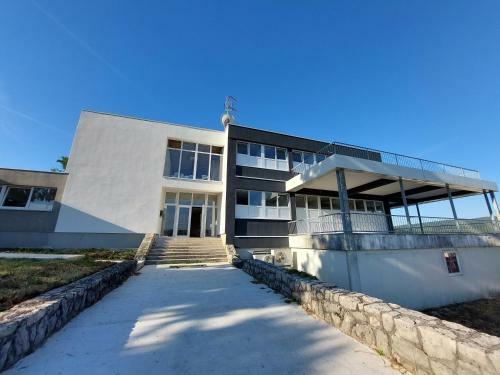 Albergue Hotel Potpican