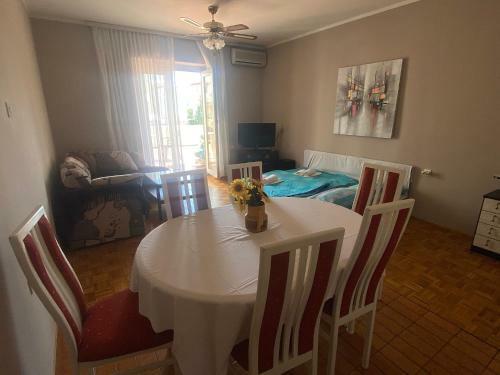 Apartment Miragge