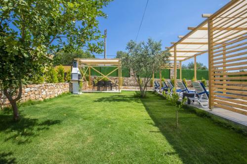 Villa House W Private Pool And Jacuzzi In Kas