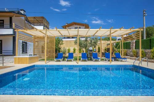 Villa House W Private Pool And Jacuzzi In Kas