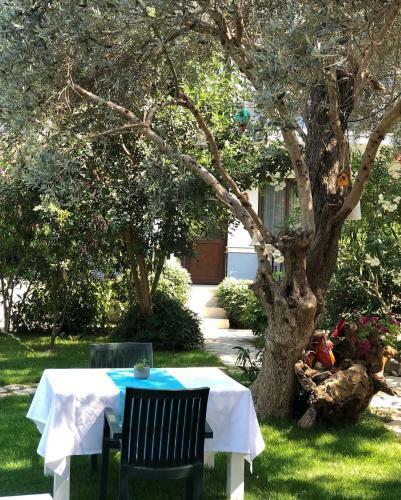 Elia House Selimiye