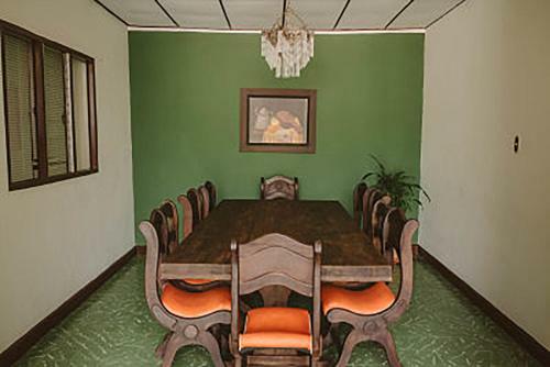 Hostal Habitaciones Privadas En Caracol Casa Turistica
