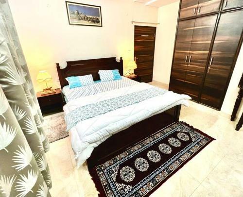 Apartamento *serene*- A 3bhk Luxurious Homestay