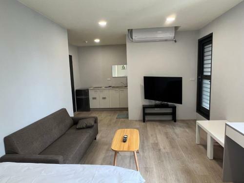 Fengyuan Green Self B&B