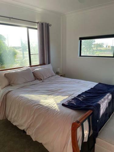 Beautiful Outback 2 Bedroom Home