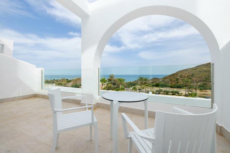 Hotel Playamoj�car