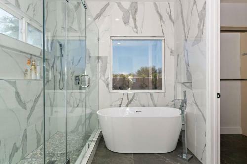 Palm Springs Lux Villa W Priv Pool & Spa Id# 5013