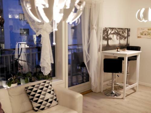Central And Cozy Next To Oslo S