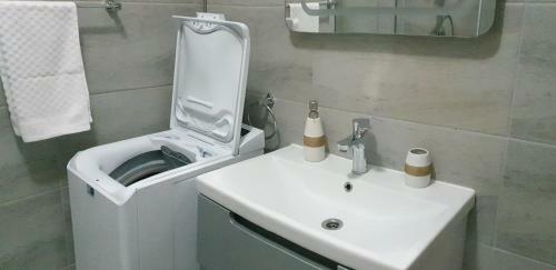 Apartamento Alezzi-apartament Angy