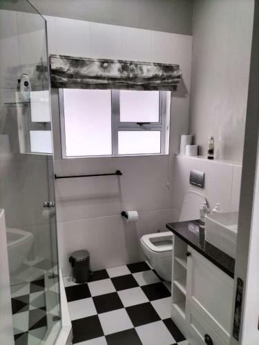 Modern 2 Bedroom Apartment In St Francis Bay