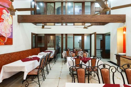 Hotel Vrindavan Deluxe Kolhapur