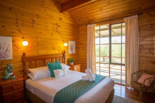 Silky Oak Cottage & Studio