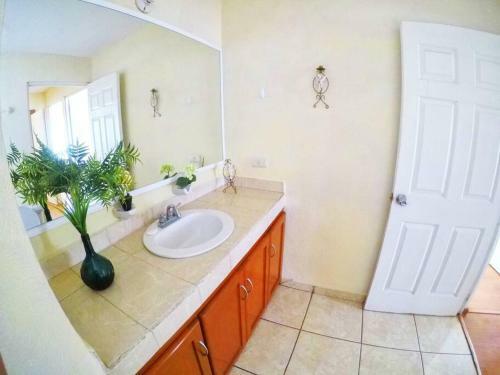 ?rom�ntica Casita? Villa Antigua 2 Autos?