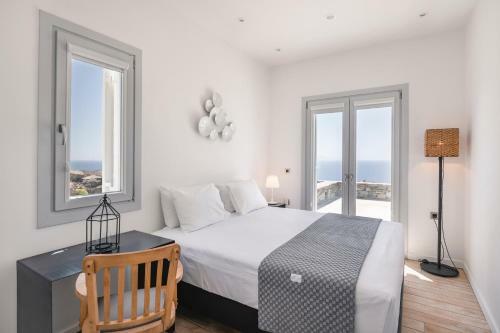 Luxury Villa With Pool And Sea View