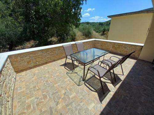 Apartamento In-between Mani Villas