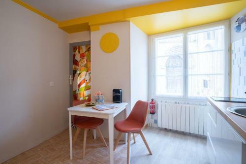 Apartamento Superlogis Blois-hypercentre Le Pitaya-studio???
