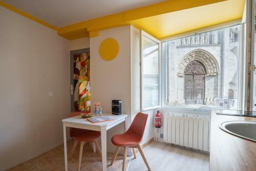 Apartamento Superlogis Blois-hypercentre Le Pitaya-studio???