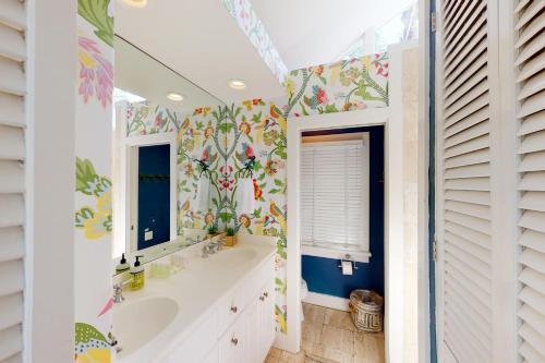 Gecko Lane Hideaway