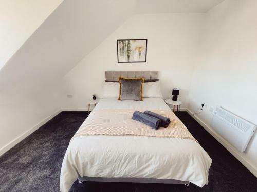 Loft Apartment Sleeps 4 Pool Table Free Parking - Close To Centre