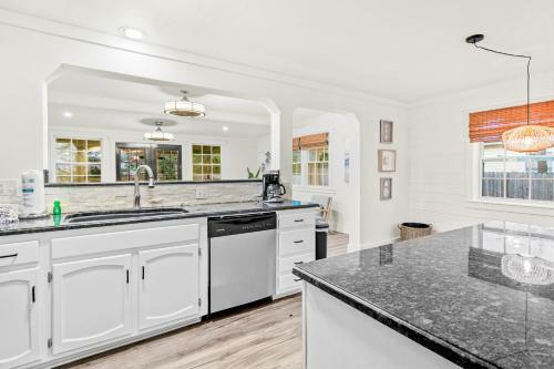 Two Palms Cottage