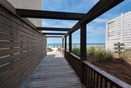 Apartamento Origin Unit 417 West End Condo With Peaceful Nature Views