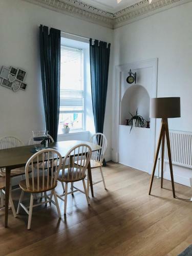 Apex Buccleuch Street Apartment