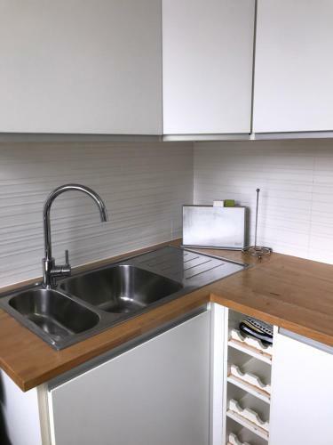 Apex Buccleuch Street Apartment