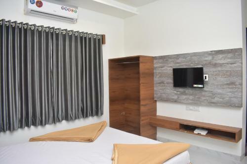 Hostal Hotel Sai Sunandan
