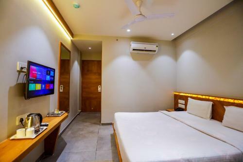 Hotel Om Somnath