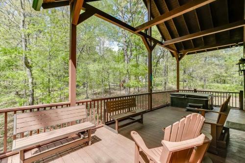 Villa Cabin Near Helen, Ga Hot Tub & Firepit
