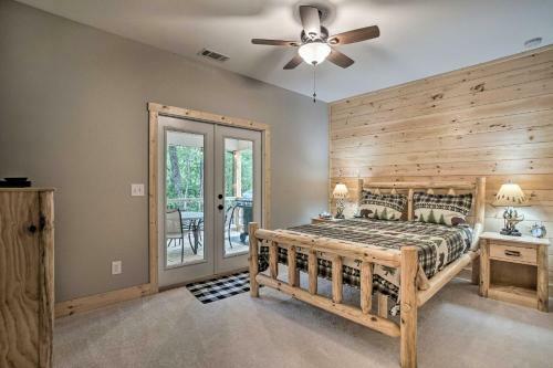 Stunning Helen Getaway With Private Hot Tub!