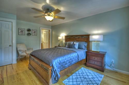 New Heaven Bound Pristine Private Lake Frontage