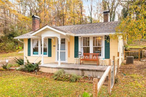 Lucky's Cottage