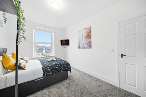 Sunshine Serviced Apartments By Prime Stay