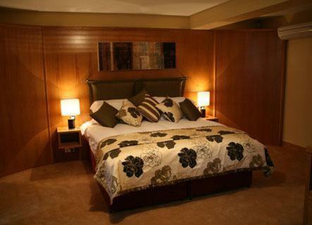 Sean Ogs Hotel