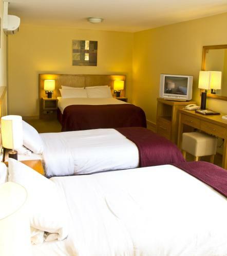 Sean Ogs Hotel