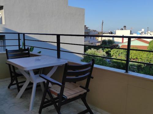 Chrysa House Apartments Room #205