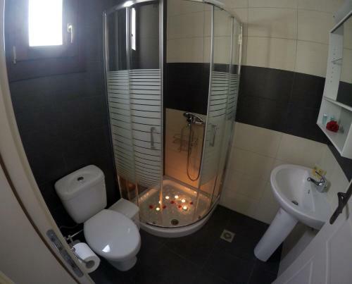 Hostal Maistros Studios