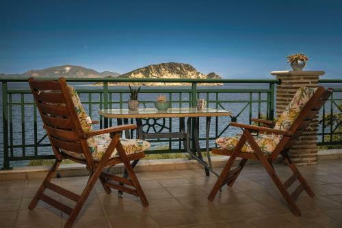 Anatoli Apartments