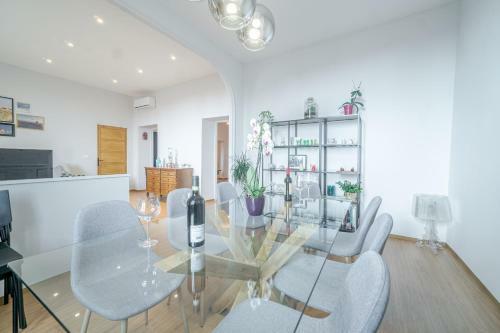 Bright Apartment A Few Steps From Via Garibaldi