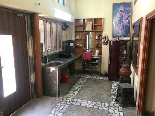 Hostal Ganesh Guest House
