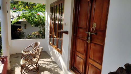 Parrot Bay Home Stay