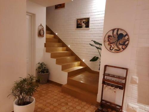 Artistic Family-friendly Garden Villa @assagao