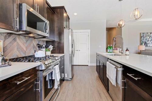Stunning Meridian 3 Bedroom Custom Home In Central Meridian