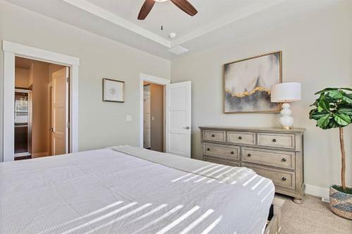Stunning Meridian 3 Bedroom Custom Home In Central Meridian