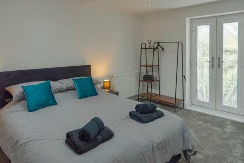 Stunning New Build House Near Clatterbridge