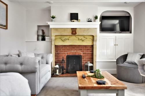 Mackereth Cottage - Sleeps 6 Near Cartmel
