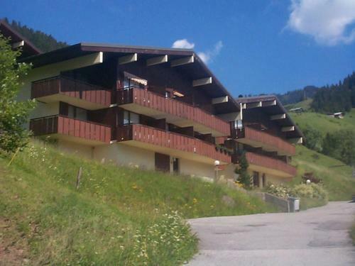Apartamento Appartement Ch�tel, 3 Pi�ces, 6 Personnes - Fr-1-200-356